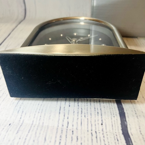 Vintage Quartz silver desktop protonix Clock - Picture 5 of 8